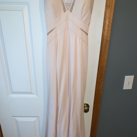 PROM DRESS 😍 - Picture 4 of 8